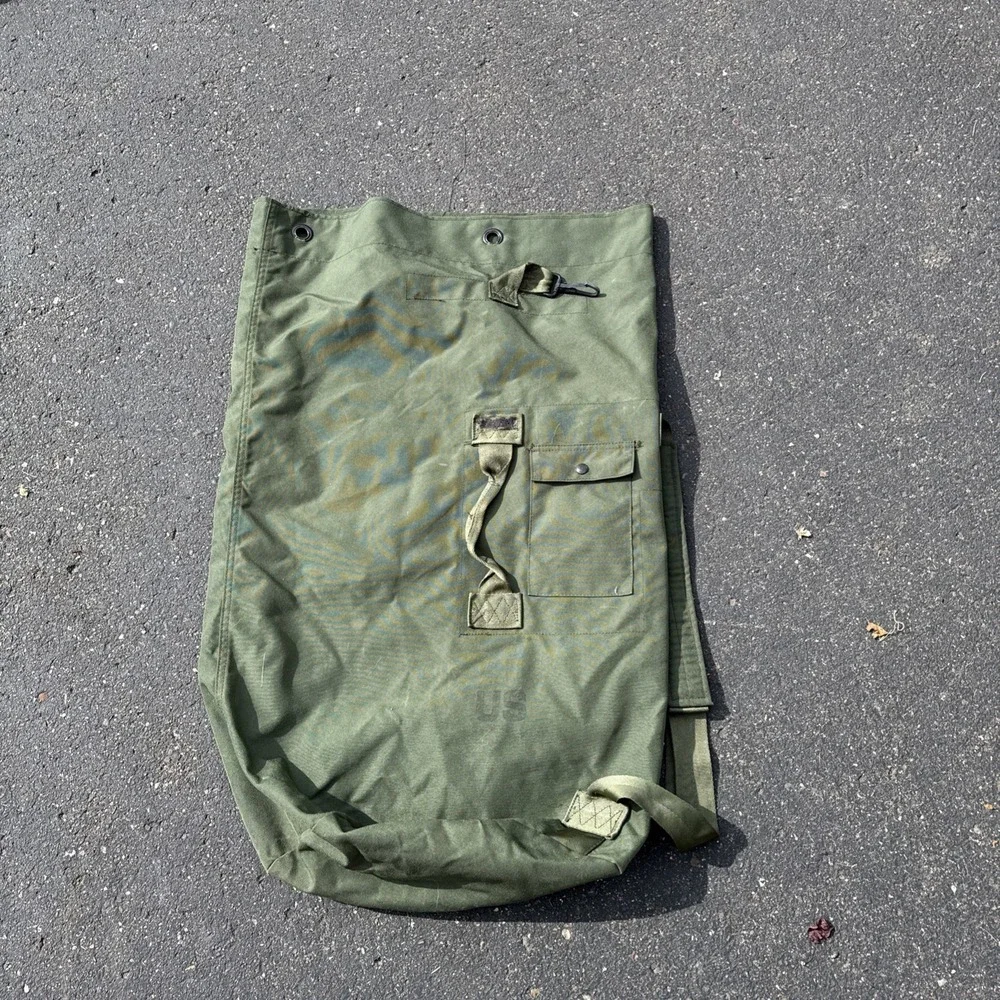 Military Duffle Bag OD Green Nylon Sea Bag Carry Straps Army USGI Top Load USA